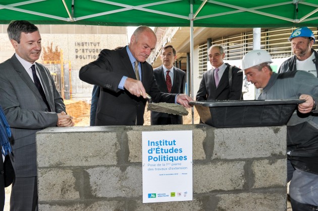 Pose première pierre extention IEP Bordeaux 4-11-13