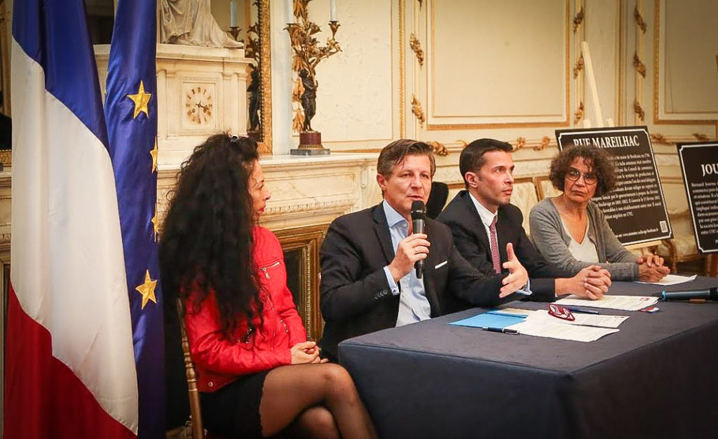 D08BF725-265C-4113-85C9-8CD132EA9FDA