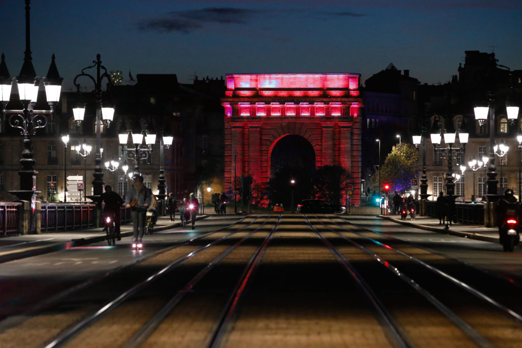 porte bourgogne en rouge